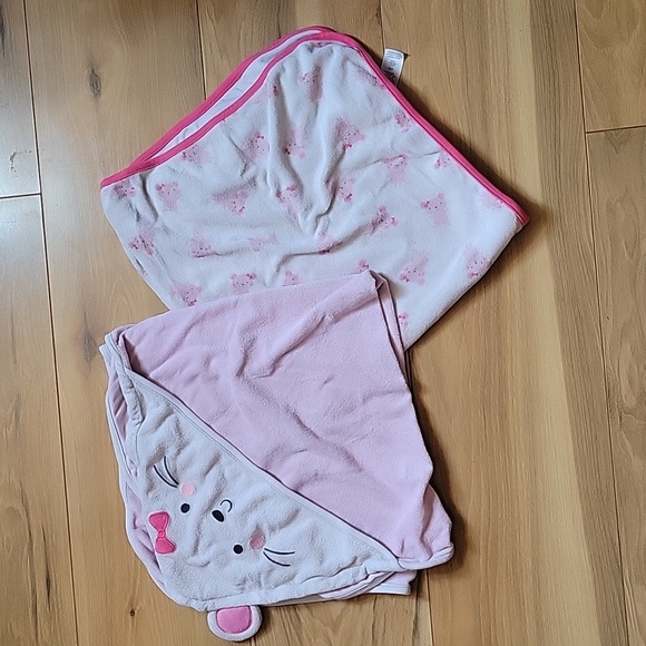 Carter's Other - *3/$15* Carter's JOY Girl Baby Bath Towels Pink Mouse